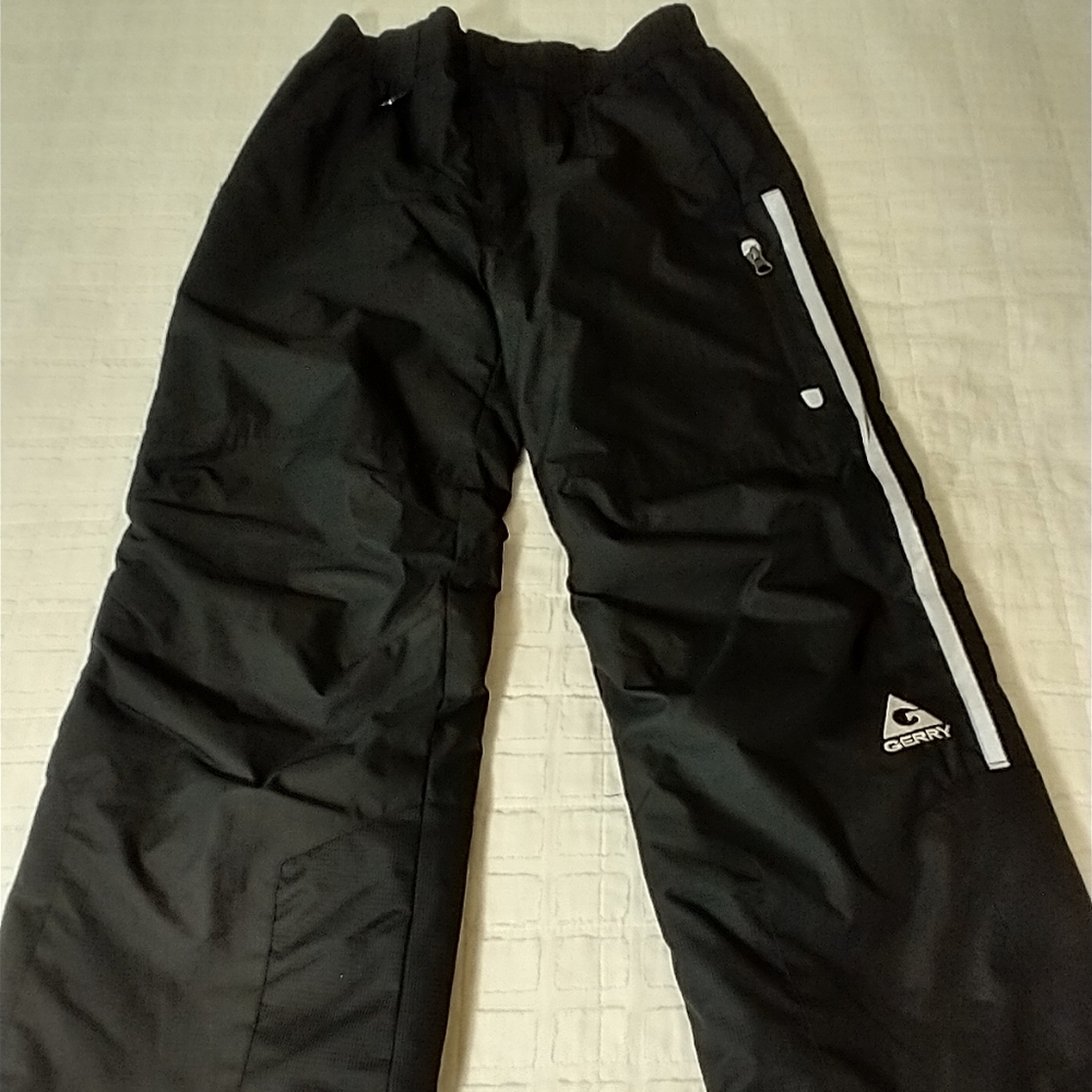 Gerry Black Snow Pant, Size 10-12, Pocket, Zipper And Snap, Winter